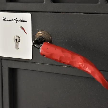 Corno Napoletano Free Parking For Small Cars Only *