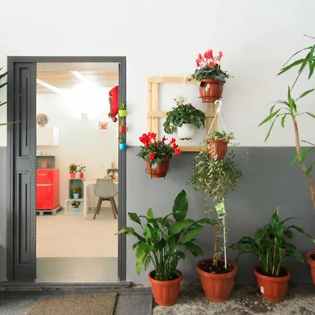 Corno Napoletano Free Parking For Small Cars Only * Naples