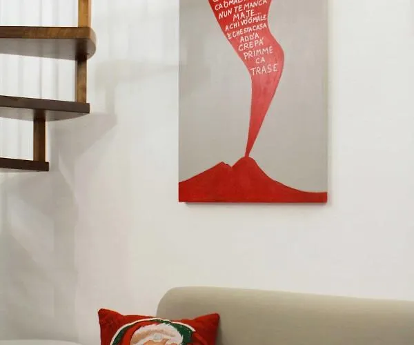 Appartement Corno Napoletano Free Parking For Small Cars Only Napels