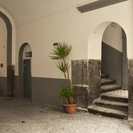 Corno Napoletano Parking Small Car Apartment *