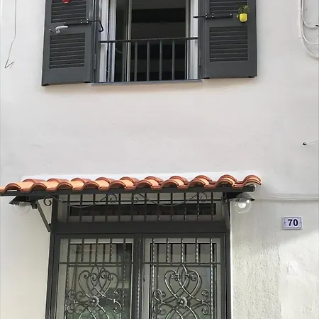 Corno Napoletano Parking Small Car Apartment Naples